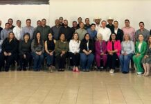 Participa Ayuntamiento de Guaymas en presentación del POET