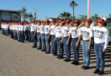 Mujeres voluntarias se presentan al Servicio Militar Nacional