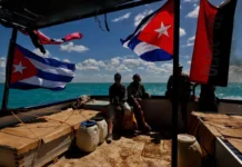Con paneles solares, medicinas y víveres zarpa de Yucatán a la isla el Granma 2.0