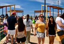 Se registra gran afluencia de vacacionistas en Bahía de Kino y zona rural en Semana Santa