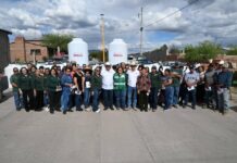 Gobierno de Sonora fortalece acceso al agua en Bacoachi con entrega de tinacos*