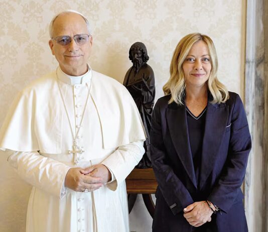 Tras críticas de Trump, el Papa dice que Dios no está con malvados ni prepotentes
