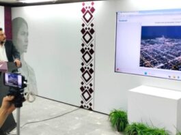 CUMPLE JAVIER LAMARQUE CON ALUMBRADO PÚBLICO