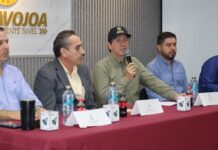 Entregan regaderas ahorradoras de Agua