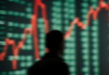 Wall Street marca nuevos récords impulsado por expectativa de cese al fuego e IA; así cierra HOY