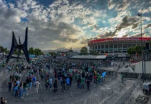 Estadios Metlife y Azteca dominan recaudación mundialista