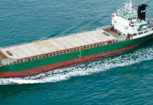 Estados Unidos atacó un barco que intentaba romper el bloqueo y llegar a un puerto iraní