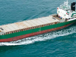 Estados Unidos atacó un barco que intentaba romper el bloqueo y llegar a un puerto iraní