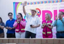 CON GRAN ÉXITO OFRECE DIF NAVOJOA SEGUNDA FERIA DE SERVICIOS