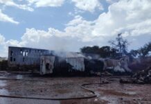 Atienden incendio en recinto fiscal