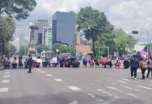 CNTE protesta y bloquea nuevamente Paseo de la Reforma