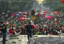 Celebran 150 mil personas en el Ángel de la Independencia triunfo de México ante Sudáfrica