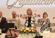 ALCALDESA CLAUDIA SANTACRUZ AVILÉS PRESIDE CEREMONIA DE GRADUACIÓN DEL COBACH PLANTEL III