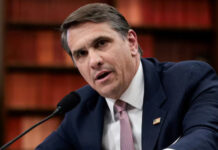 Trump nomina a Todd Blanche para dirigir el Departamento de Justicia