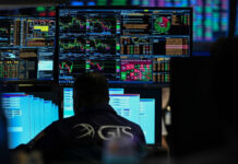 La caída de los precios del petróleo aminoran la aversión al riesgo