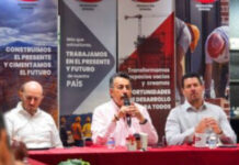 Javier Lamarque dialoga con empresarios de la construcción sobre el desarrollo de Sonora