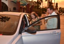 MARÍA ROSARIO ESQUER VALDEZ ES LA AFORTUNADA DEL AUTOMÓVIL DODGE ATTITUDE DE “GANA CON TU PREDIAL 2026”
