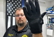 Zar fronterizo defiende uso de guantes eléctricos para agentes del ICE: ‘Evitarán enfrentamientos’
