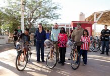Gobierno de Sonora lleva jornada de atención y apoyo a jóvenes de Punta Chueca