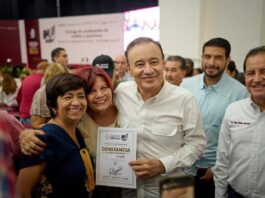 Durazo y Sedatu aseguran el patrimonio de familias sonorenses con entrega de escrituras y créditos liquidados