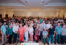 Devuelve Toño Astiazarán la confianza y sonrisa a adultos mayores con entrega de más de 2 mil prótesis dentales gratuitas