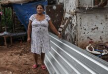 GOBIERNO MUNICIPAL Y DIF CAJEME MANTIENEN ACTIVA RUTA DE ENTREGA DE LÁMINAS A FAMILIAS AFECTADAS DEL ÁREA RURAL
