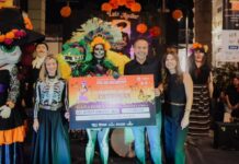 Reconoce Toño Astiazarán la creatividad y tradición en la Marcha de las Catrinas 2026 ante más de 12 mil asistentes