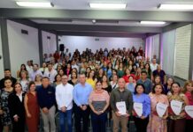 Gobierno de Sonora reconoce a personal de apoyo y asistencia a la educación: SEC
