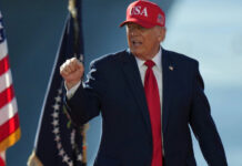 Trump desea transformar su complejo de golf en Florida en residencia para futuros presidentes