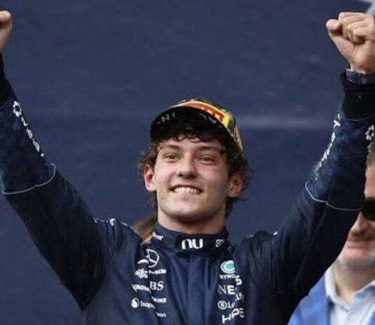 Antonelli gana el GP de Estados Unidos y se acerca al título de F1