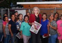 Claudia Santacruz dialoga con vecinos de la Machi López sobre la transformación de Cajeme