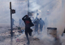 «Tomamos la Bastilla»: Francia se llena de manifestaciones violentas contra la represión y el encarecimiento de la vida