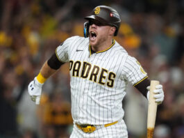 Gavin Sheets pega jonrón y Padres barren a Cachorros en serie de comodines